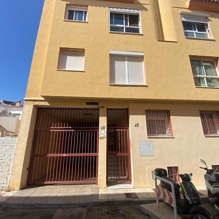 Torremolinos Centro - Beautiful , Newly Renovated 2 Bedroom Apartment Εξωτερικό φωτογραφία