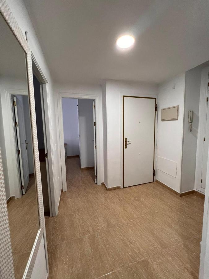 Torremolinos Centro - Beautiful , Newly Renovated 2 Bedroom Apartment Εξωτερικό φωτογραφία