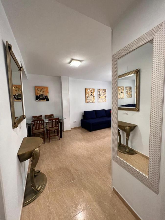 Torremolinos Centro - Beautiful , Newly Renovated 2 Bedroom Apartment Εξωτερικό φωτογραφία